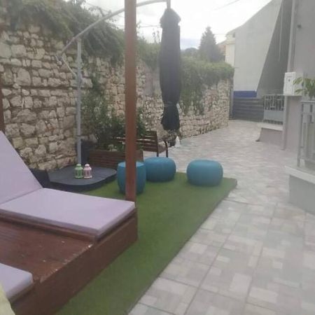 Οικία Με Αυλή Και Πάρκινγκ, Μέσα Στο Κάστρο Της Πόλης Villa Ioánnina Eksteriør bilde