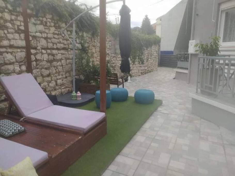 Οικία Με Αυλή Και Πάρκινγκ, Μέσα Στο Κάστρο Της Πόλης Villa Ioánnina Eksteriør bilde